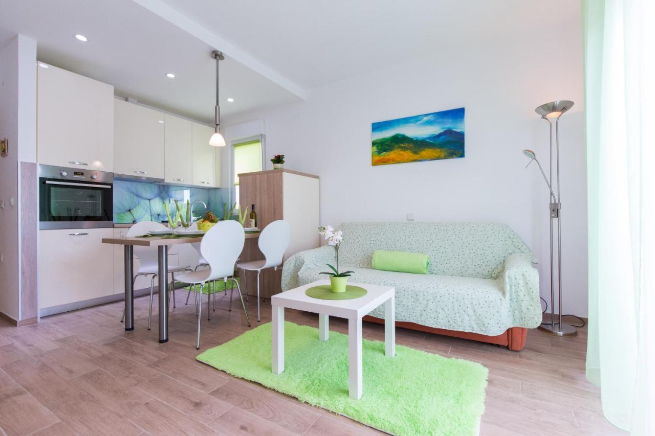 Apartment Close To Krk Town Centre Exterior photo